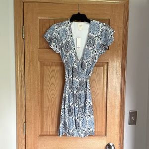 Francesca‘s wrap dress size S NWT